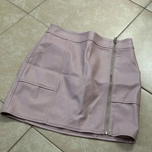 Express Women Light Pink‎ Faux Leather Mini Skirt size 00